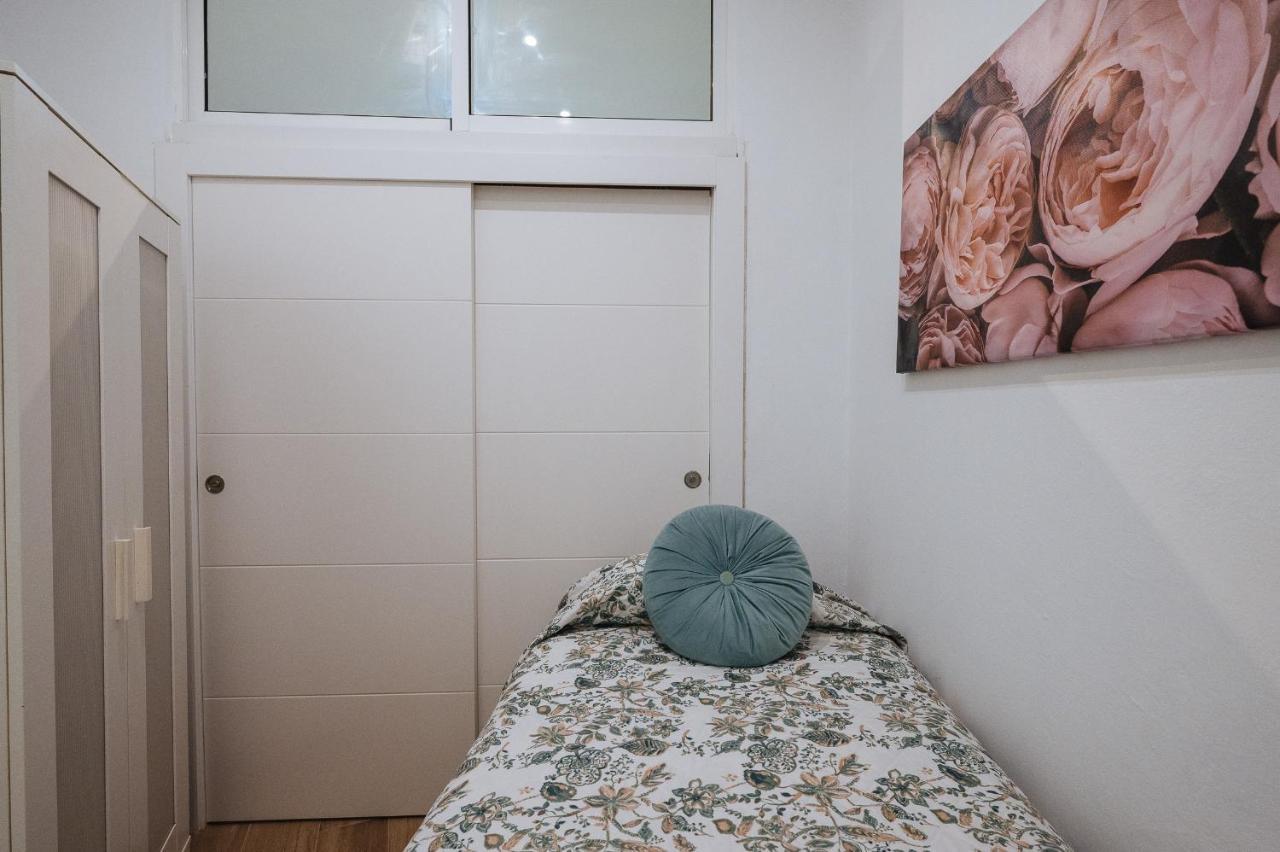 Divi Apartments Martinez Montanes Sevilla Buitenkant foto