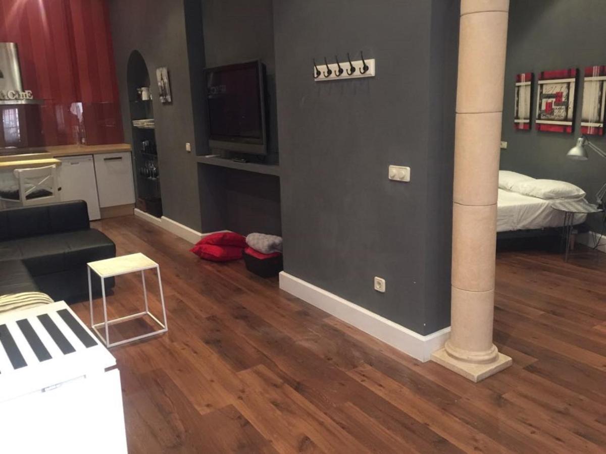 Divi Apartments Martinez Montanes Sevilla Buitenkant foto
