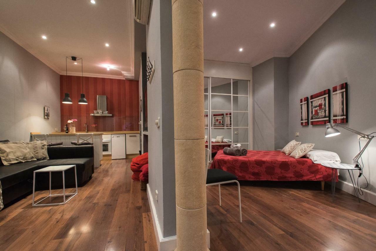 Divi Apartments Martinez Montanes Sevilla Buitenkant foto