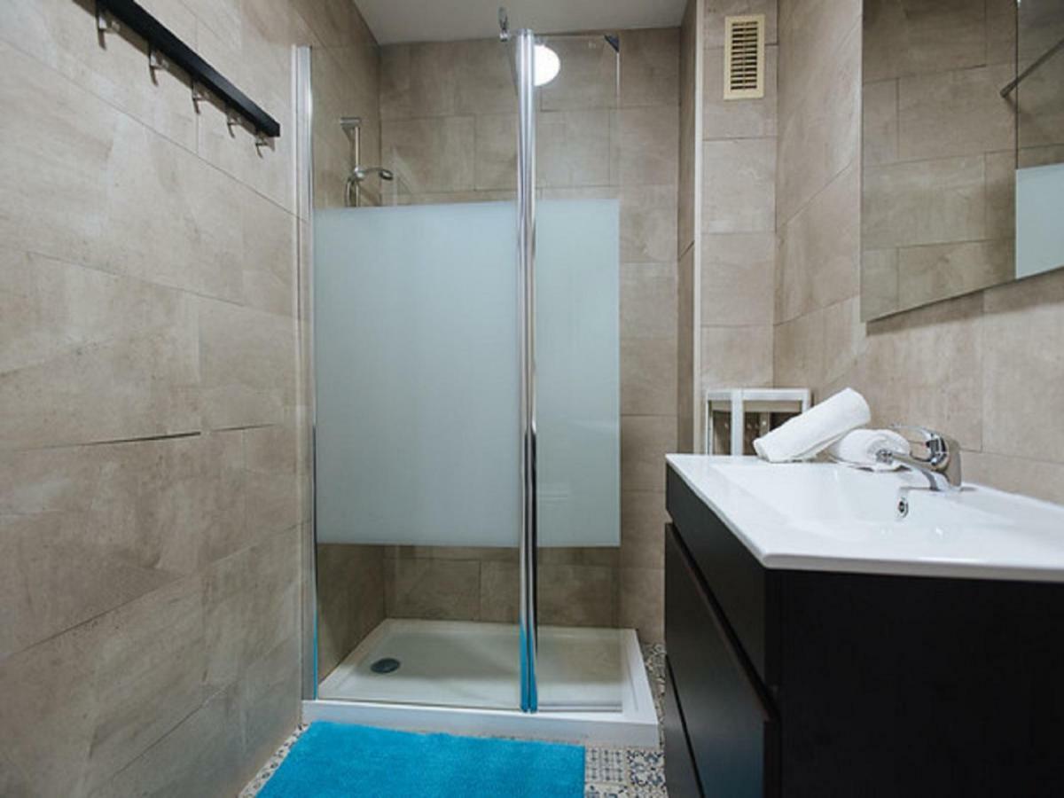 Divi Apartments Martinez Montanes Sevilla Buitenkant foto
